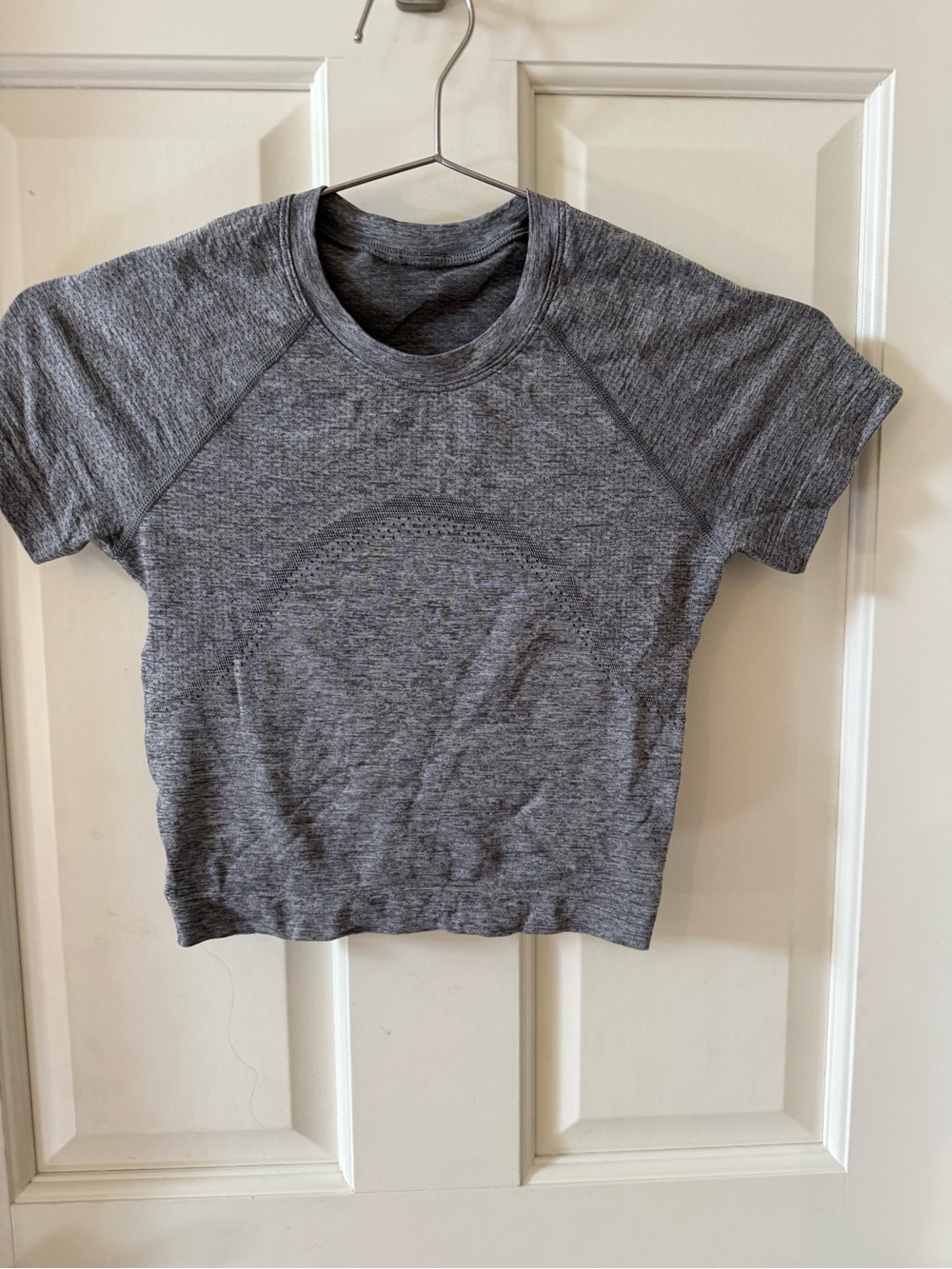 Lululemon Swiftly Tech Short Sleeve Crop Top Heather Gray | Women’s Size 0
